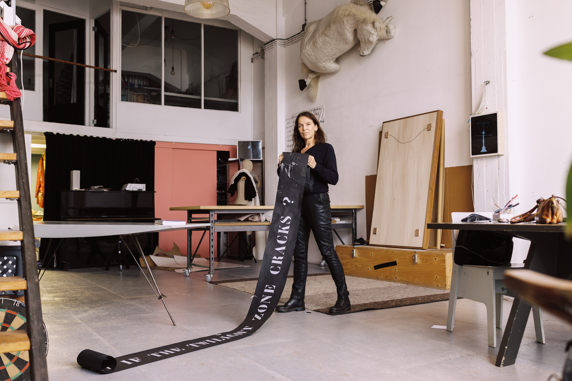 251213_loods6_studiosarai_sophievanveen_0140