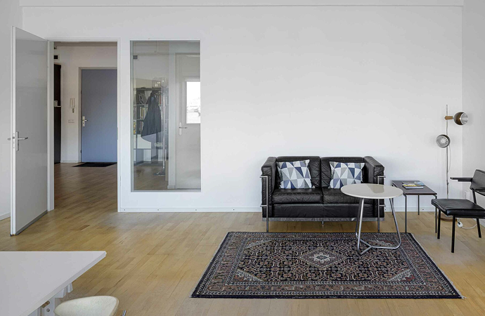 lowzwaan-dek-02-2048x1365-2